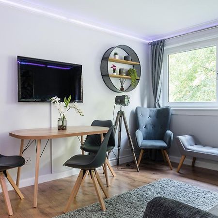 City Centre Stylish Apartment With Free Parking Единбург Екстериор снимка