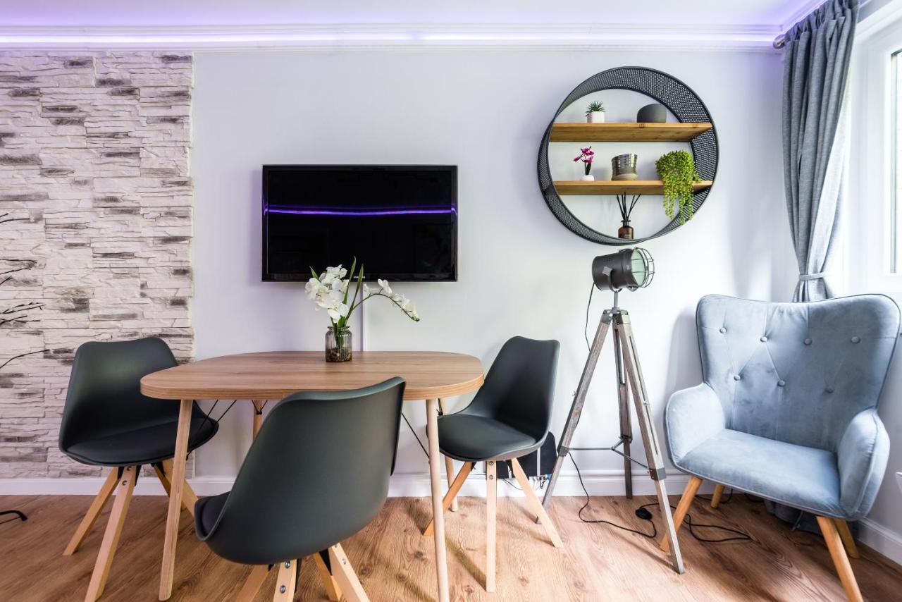 City Centre Stylish Apartment With Free Parking Единбург Екстериор снимка