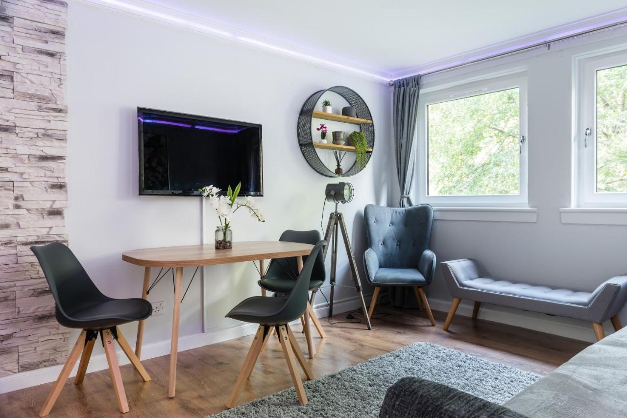 City Centre Stylish Apartment With Free Parking Единбург Екстериор снимка